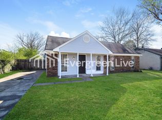 2724 Van Der Veer Dr, Memphis, TN 38133