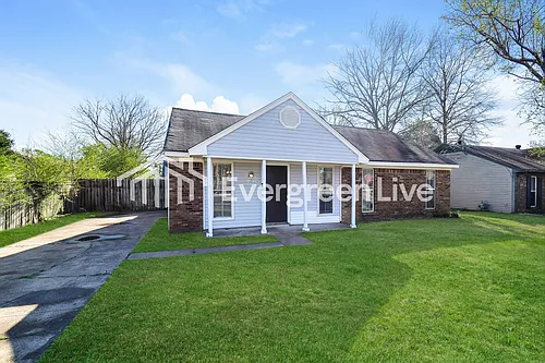 2724 Van Der Veer Dr Photo 1