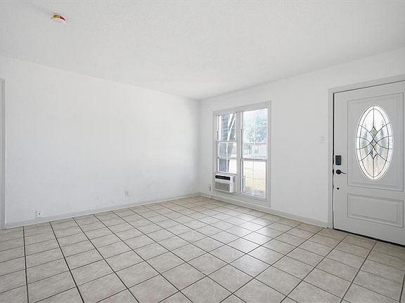 2nd image of 1226 Bernice Dr