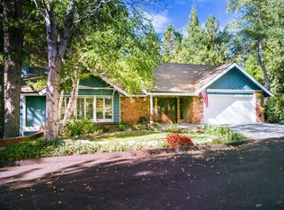 27819 Peninsula Dr, Lake Arrowhead, CA 92352