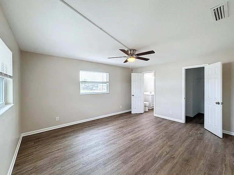 1545 Polaris St — Photo 13