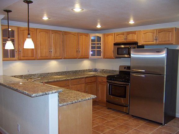 New Kitchen with Appliances