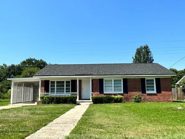 2766 N Barksdale Dr, Mobile, AL 36606
