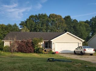 846 Damson Plum Ct, Spartanburg, SC 29301