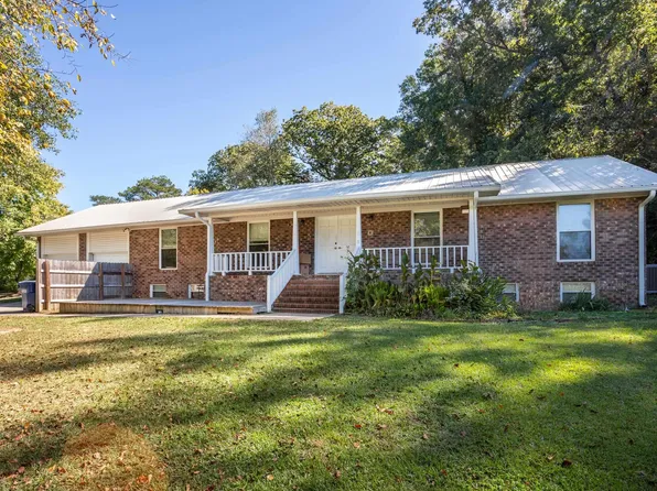 36 9th Ave, Ashville, AL 35953
