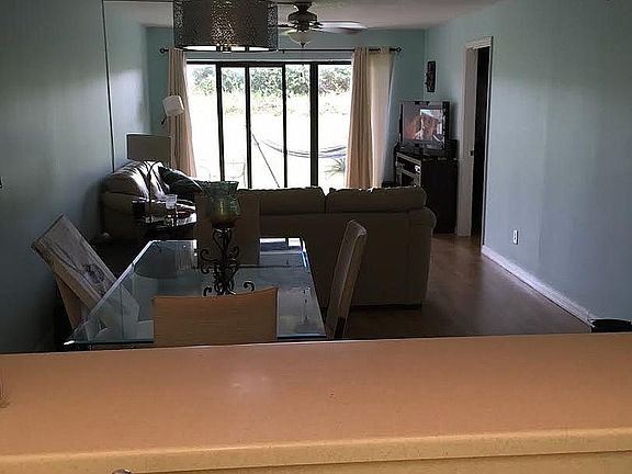 3rd image of 10044 S Ocean Dr APT 104