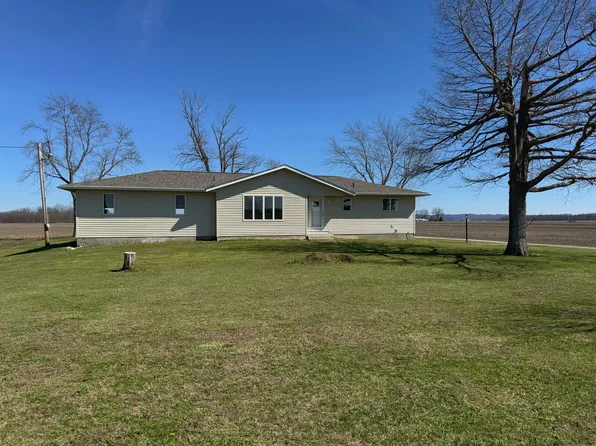 676 Swan Pond Rd, Jacob, IL 62950