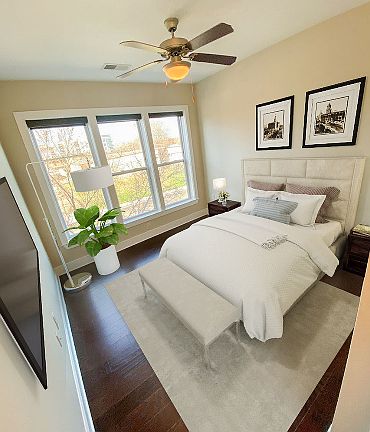 3rd image of 808 Hawthorne Ln #138