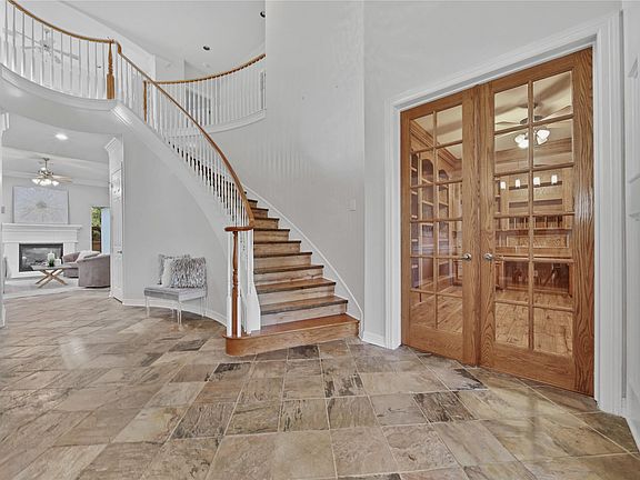 5th image of 6006 Cool Creek Ct