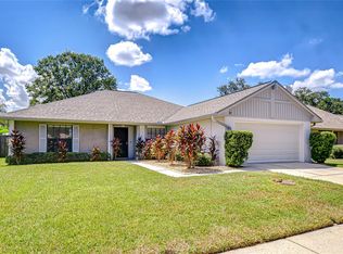 1425 Shell Flower Dr, Brandon, FL 33511