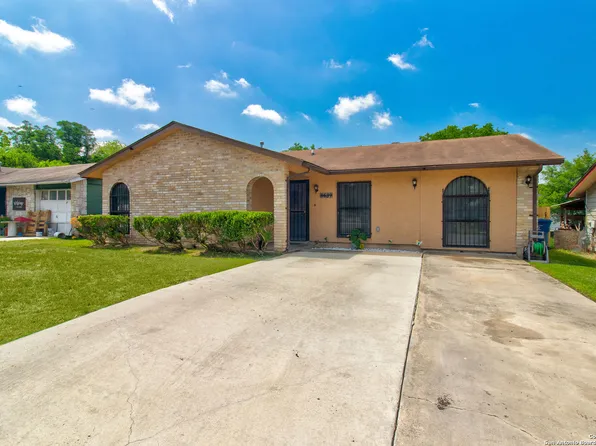 8639 BIG KNIFE ST, San Antonio, TX 78242