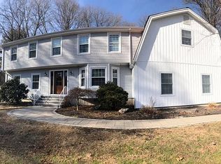 45 Heritage Dr, Easton, CT 06612