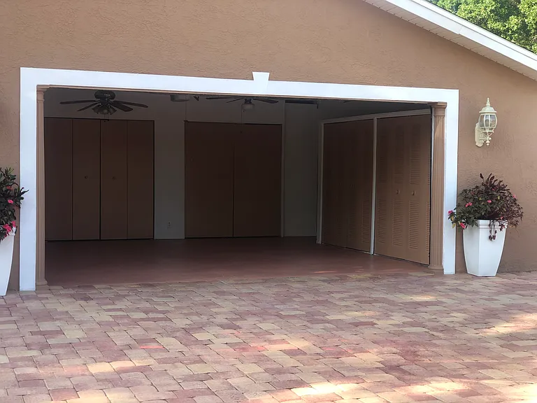 6412 Windwood Ct — Photo 13
