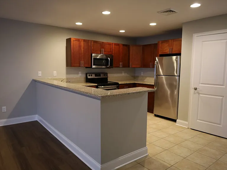 18 Stoneledge Dr — Photo 11