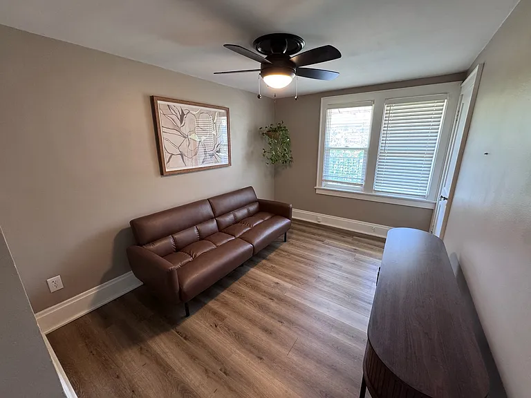 350 E Jenkins Ave — Photo 14