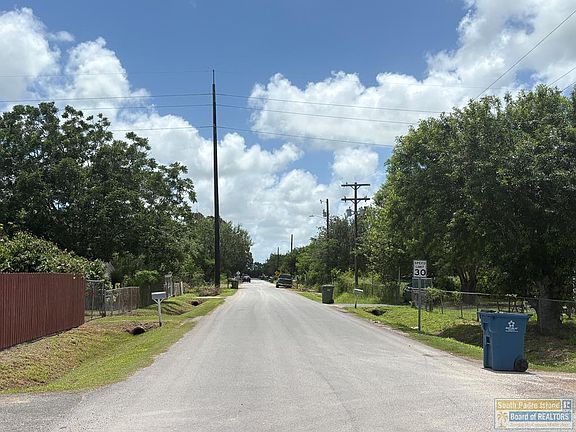 3rd image of 2472 Sunny Skies