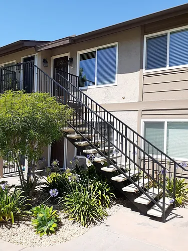 1440 Oakdale Ave #9 Photo 1 1440 Oakdale Ave #9 Photo 1
