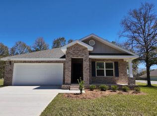 2462 Belmont Dr, Crestview, FL 32536