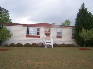 596 Wildwood Ln, Lugoff, SC 29078