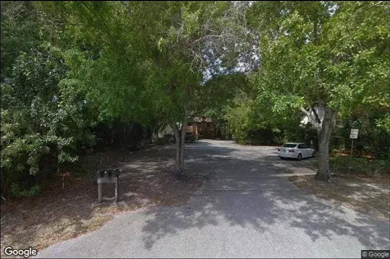 2 bed, 900 sqft, $1,795 — Photo 2