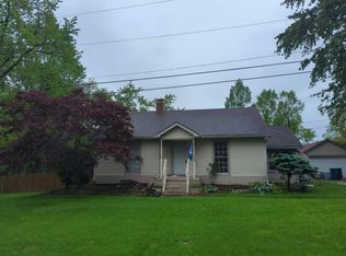 320 Lincoln Dr, Lawrenceville, IL 62439