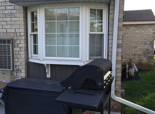 325 S Warminster Rd #C12, Hatboro, PA 19040