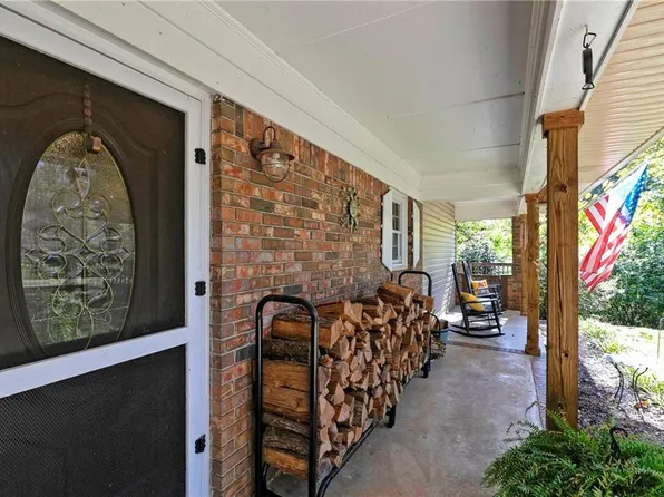 255 Shipp Cir, Hiram, GA 30141
