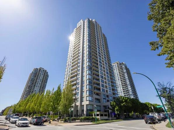 7063 Hall Ave #2103, Burnaby, BC V5E 0A5