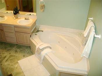 3rd image of 14904 47th Ave NW