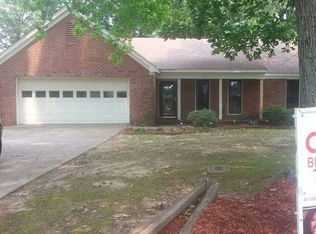 547 Old Humboldt Rd, Jackson, TN 38305