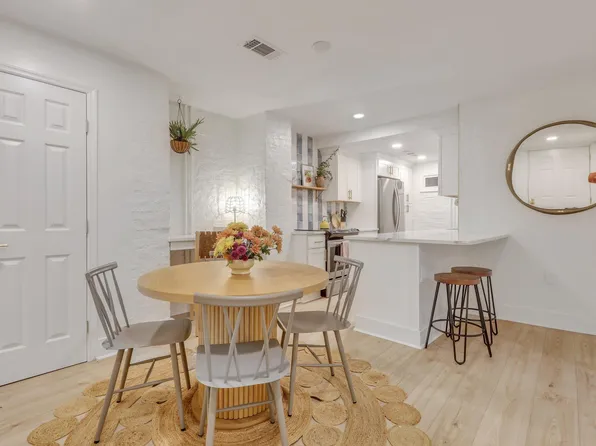 618 Tattnall St, Savannah, GA 31401