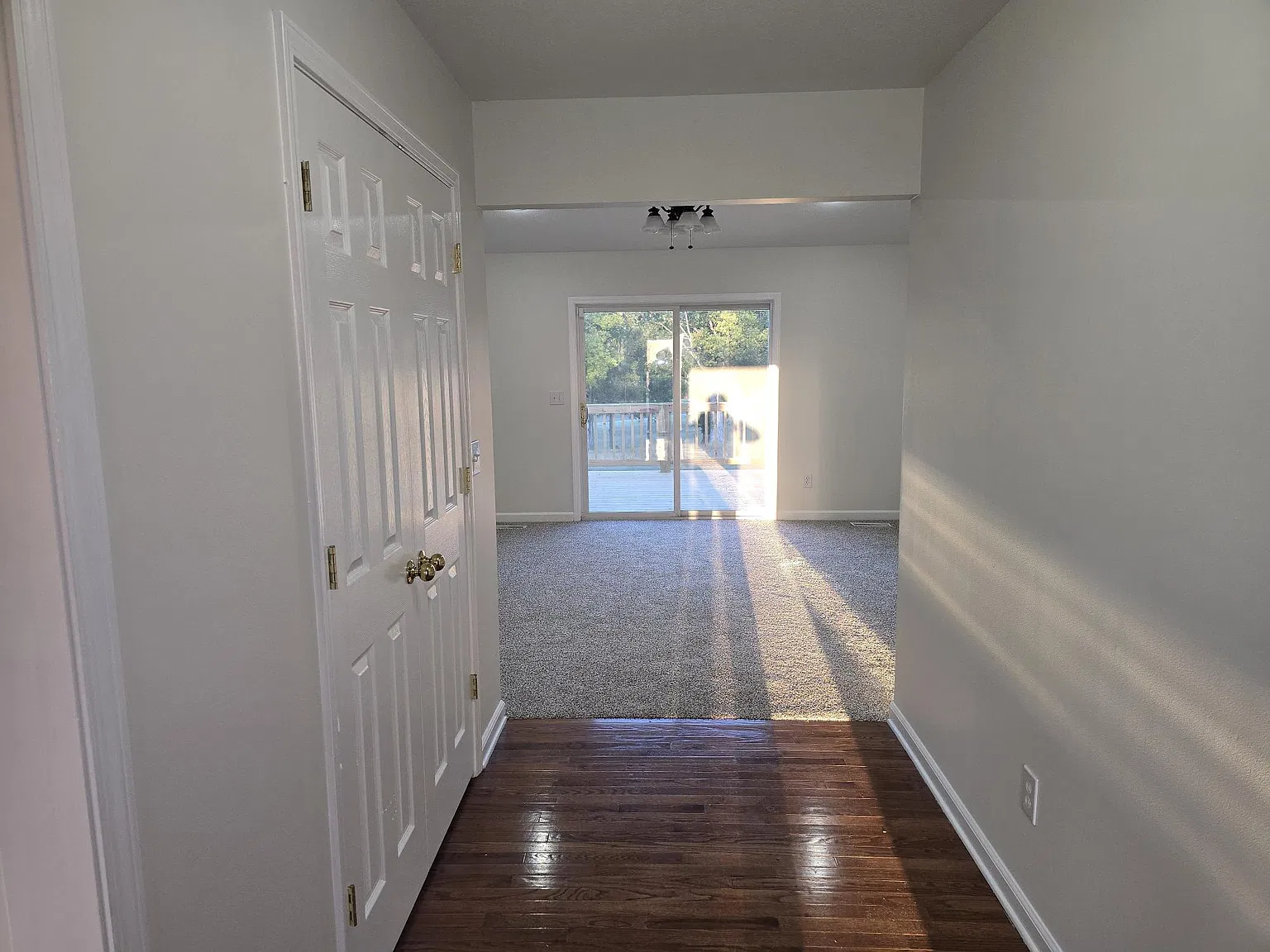 3 bed, 1731 sqft, $1,800 — Photo 2