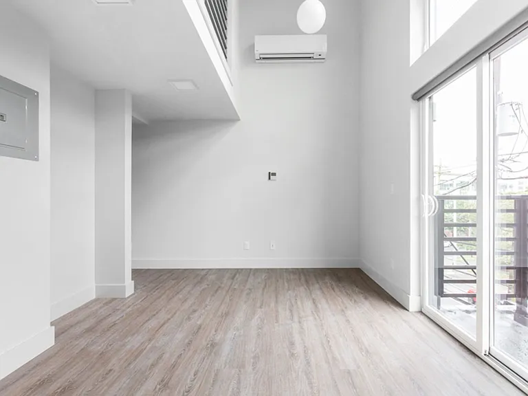 510 Broadway — Photo 45