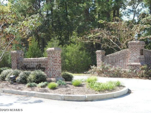 281 Mimosa Dr #11, Sneads Ferry, NC 28460