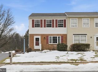 1098 Monticello Ln, Lancaster, PA 17603