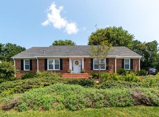 1136 Moreview Dr, Lynchburg, VA 24502