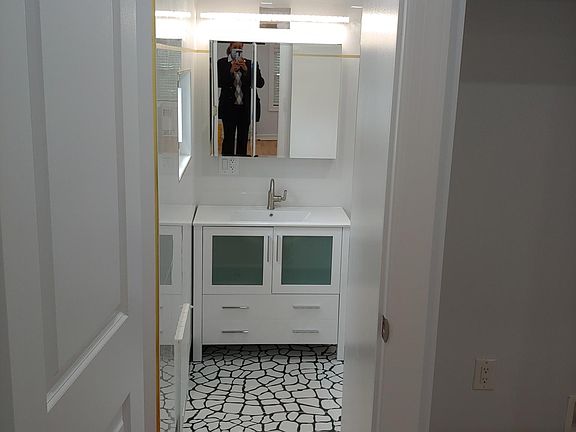 2nd image of 71 Benziger Ave #2