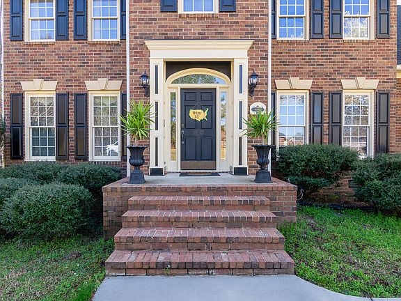 3rd image of 4890 Rolling Hill Road