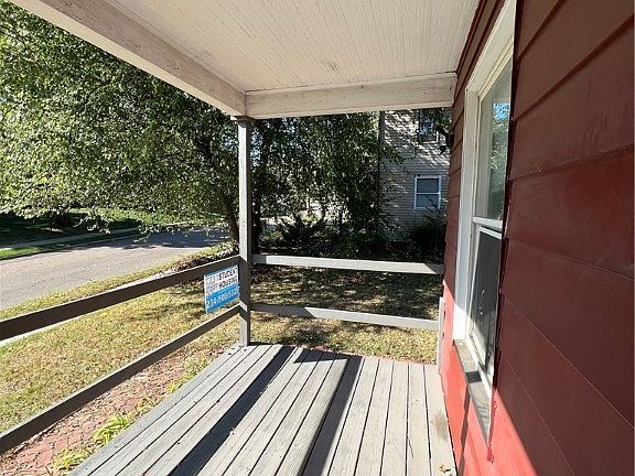 3rd image of 481 Sherman St
