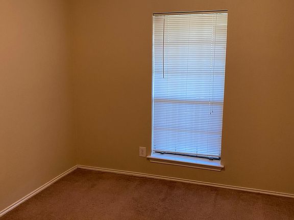 5th image of 115 Wildwood Dr