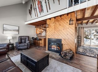 146 Summit Dr, Campton, NH 03223