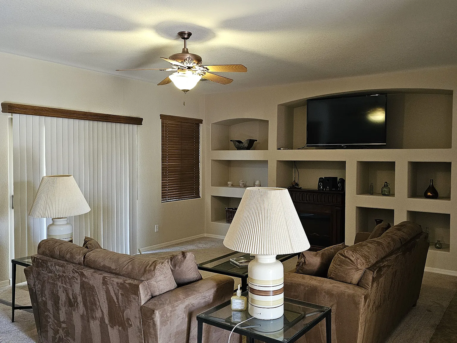 3 bed, 1681 sqft, $2,800 — Photo 4