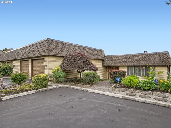 6904 SE Riverside Dr APT 5, Vancouver, WA 98664