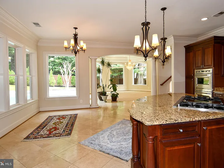 7104 Old Dominion Dr — Photo 26