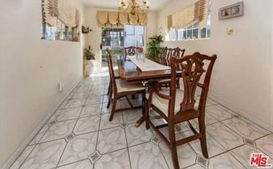 4th image of 871 Calle Tulipan