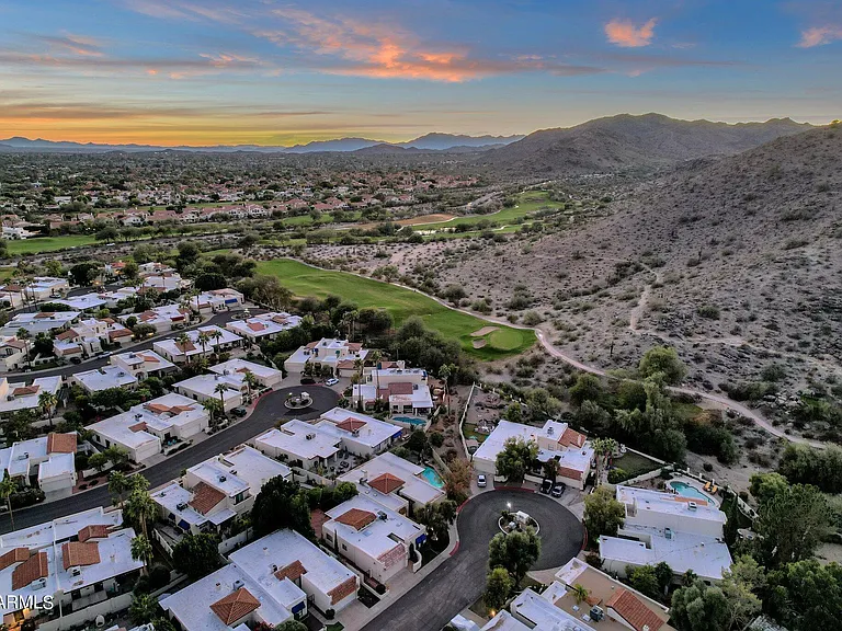 4611 E Desert Dr — Photo 54