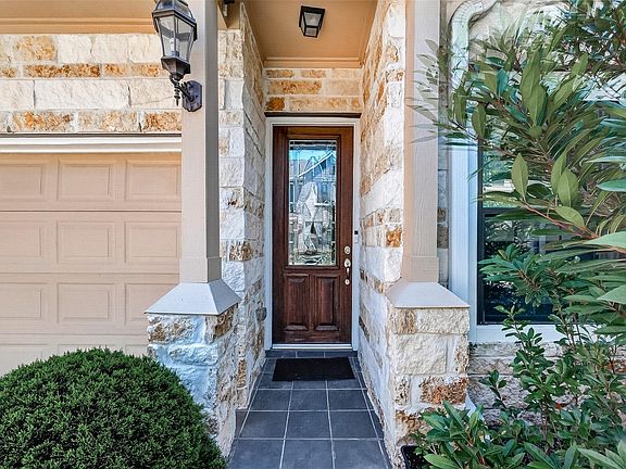 2nd image of 7804 Janak Dr #B