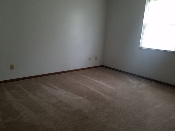 4th image of 1451 Bradshire Dr #1451