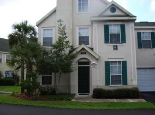 9546 Lake Chase Island Way, Tampa, FL 33626