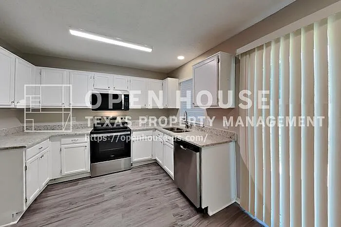 514 Myrtle Dr — Photo 5